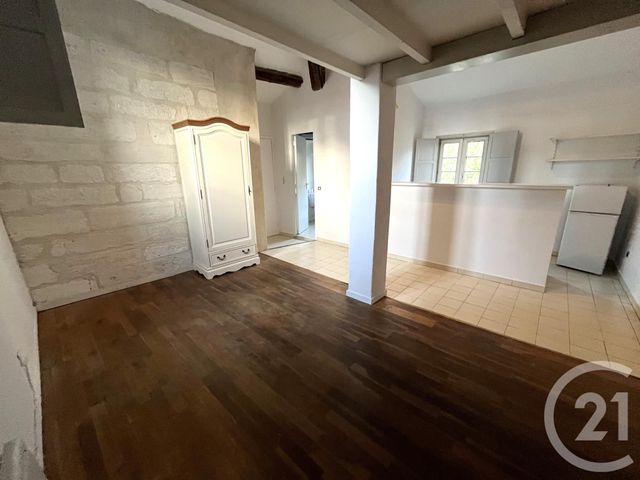 appartement - VILLENEUVE LES AVIGNON - 30