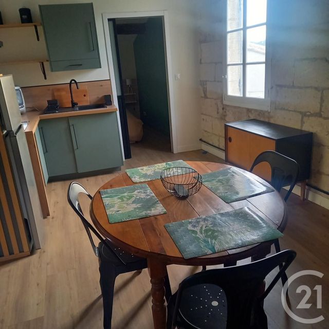 Appartement F2 à louer - 2 pièces - 42.57 m2 - VILLENEUVE LES AVIGNON - 30 - LANGUEDOC-ROUSSILLON - Century 21 Saint Marc Immobilier